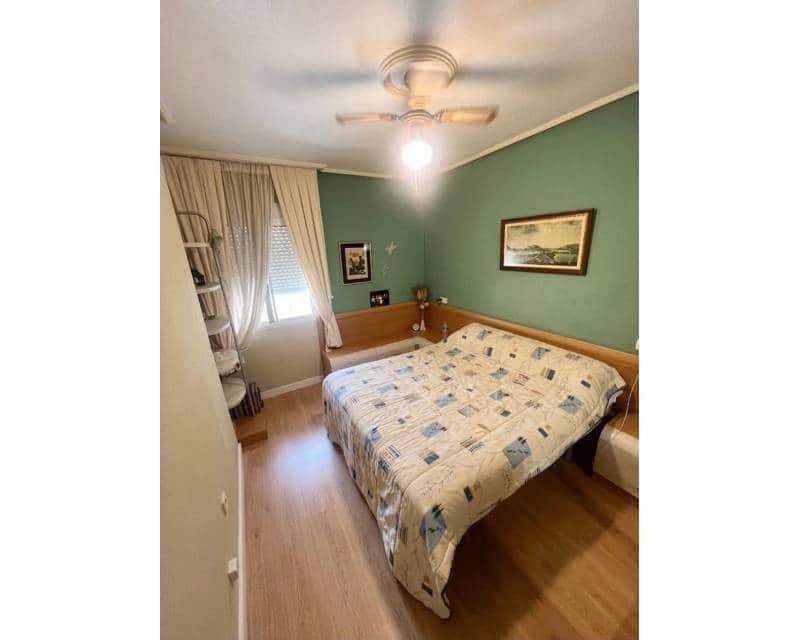 2 camera da letto Villetta a Schiera in vendita in Torrevieja con piscina garage - 225.000 € (Rif: 9889399)