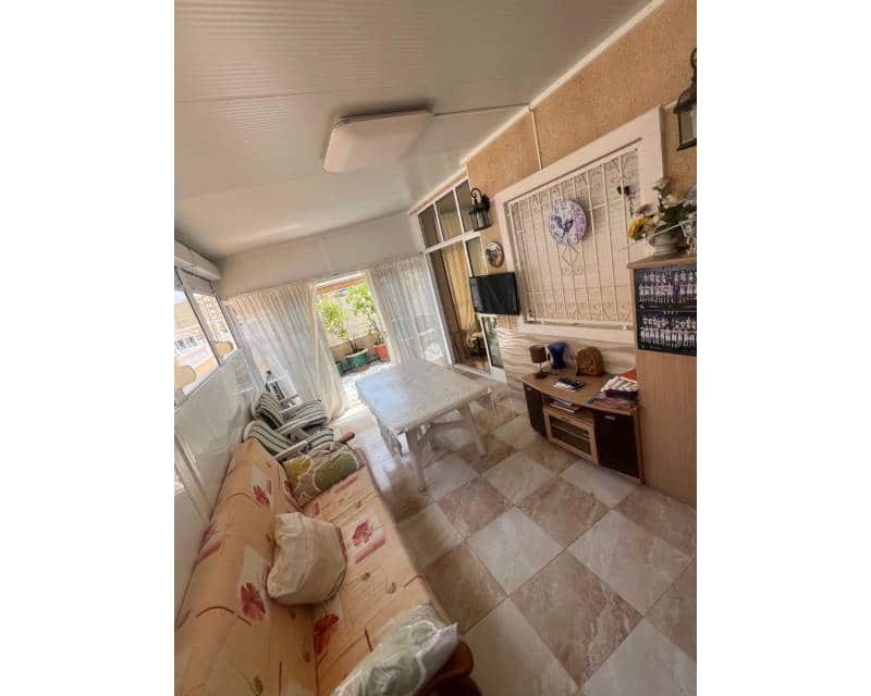 2 camera da letto Villetta a Schiera in vendita in Torrevieja con piscina garage - 225.000 € (Rif: 9889399)