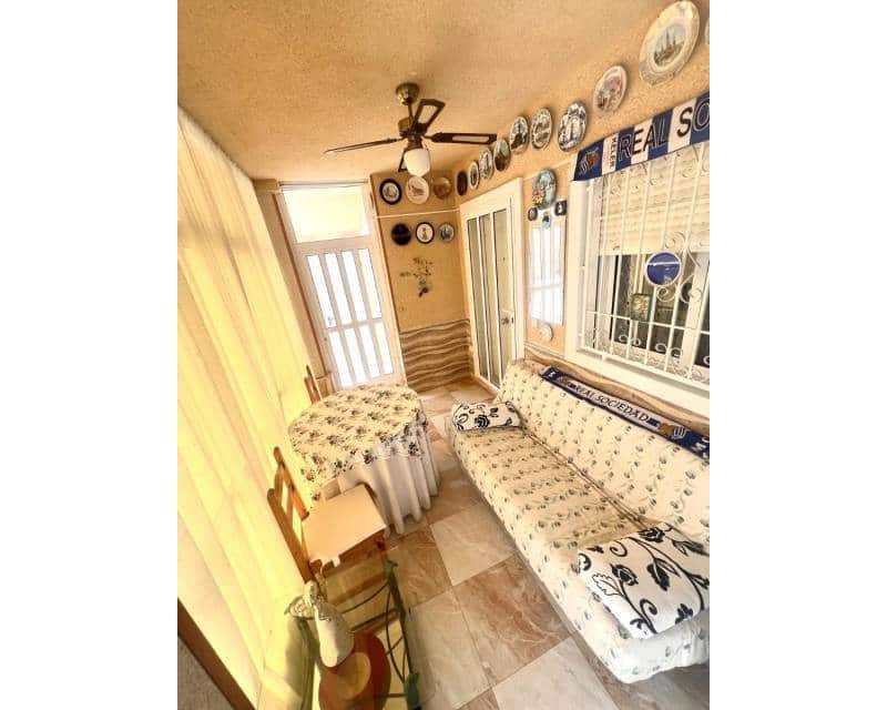 2 camera da letto Villetta a Schiera in vendita in Torrevieja con piscina garage - 225.000 € (Rif: 9889399)