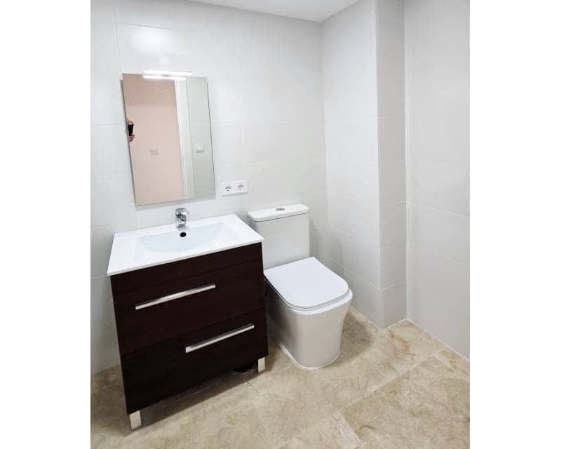 2 bedroom Apartment for sale in Orihuela Costa with pool - € 210,000 (Ref: 9895196)