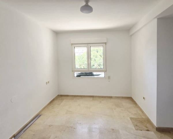 2 bedroom Apartment for sale in Dehesa de Campoamor, Orihuela with pool - € 210,000 (Ref: 9895196)