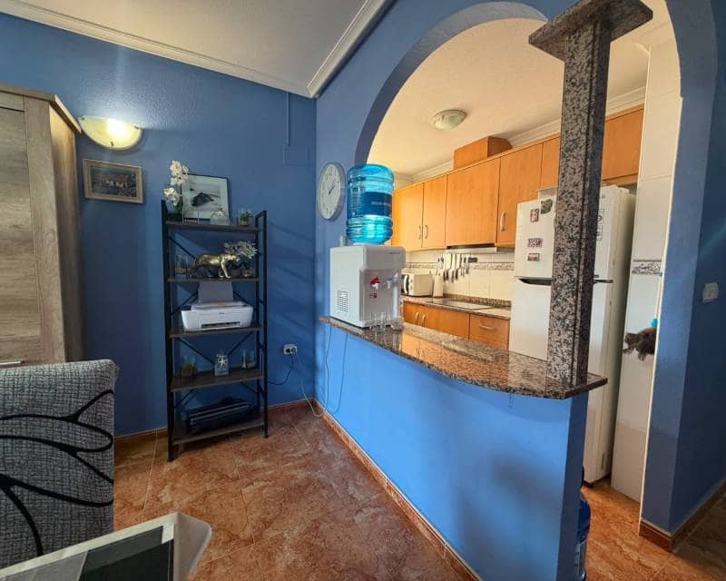 Ático de 2 habitaciones en Torrevieja en venta con piscina - 149.900 € (Ref: 9897124)