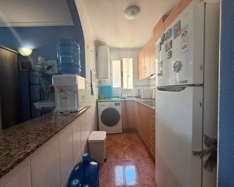 Ático de 2 habitaciones en Torrevieja en venta con piscina - 149.900 € (Ref: 9897124)