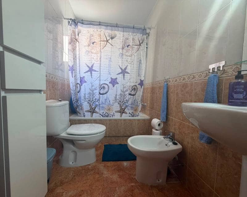 Ático de 2 habitaciones en Torrevieja en venta con piscina - 149.900 € (Ref: 9897124)
