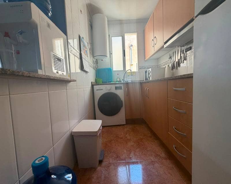 Ático de 2 habitaciones en Torrevieja en venta con piscina - 149.900 € (Ref: 9897124)