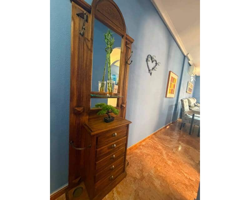 Ático de 2 habitaciones en Torrevieja en venta con piscina - 149.900 € (Ref: 9897124)