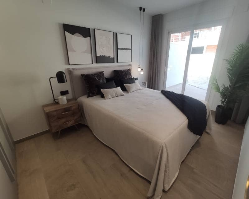 2 slaapkamer Appartement te koop in Algorfa met zwembad garage - € 299.900 (Ref: 9902270)