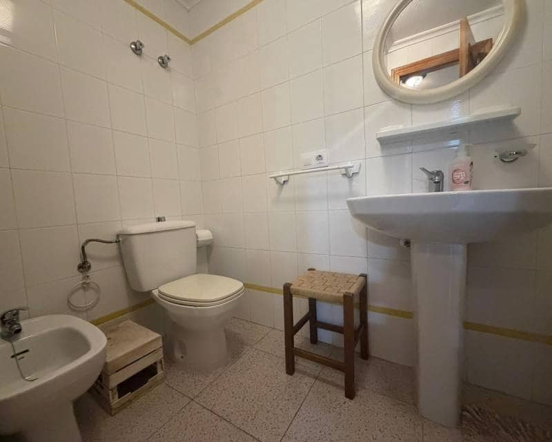 3 sovrum Lägenhet till salu i Torrevieja med pool garage - 240 000 € (Ref: 9905119)