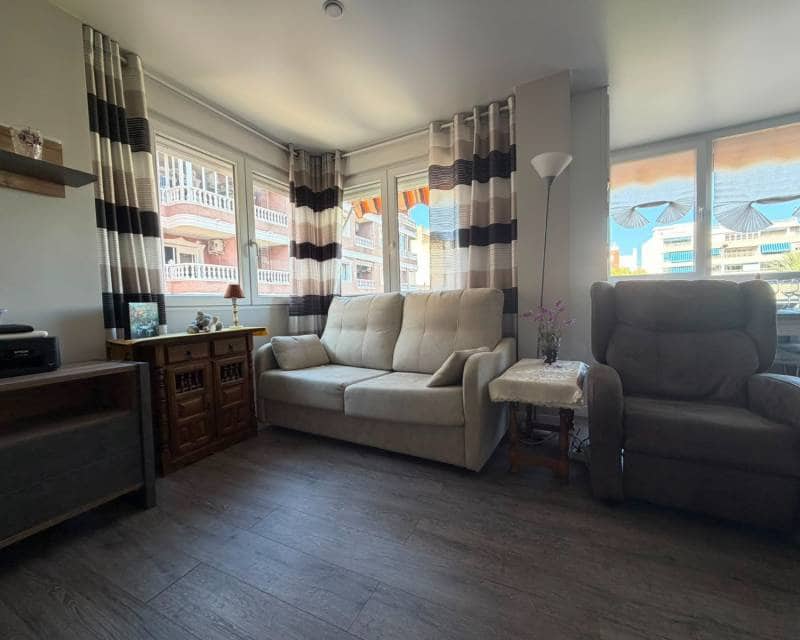 2 quarto Apartamento para venda em Torrevieja - 165 000 € (Ref: 9918923)