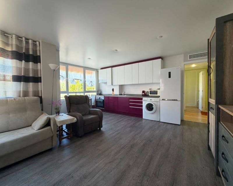 2 quarto Apartamento para venda em Torrevieja - 165 000 € (Ref: 9918923)