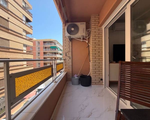 2 sovrum Lägenhet att hyra i Playa del Cura, Torrevieja - 1 300 € (Ref: 9924971)