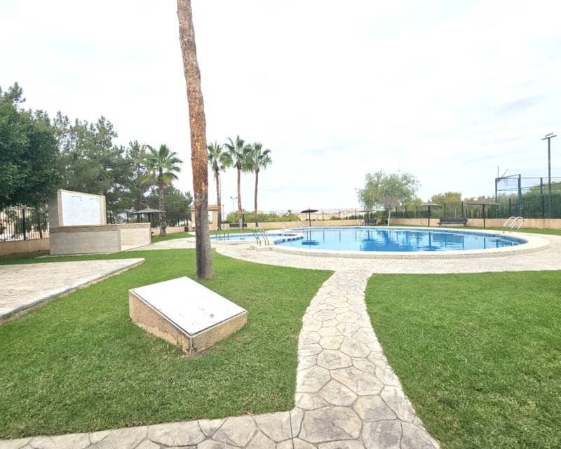 6 bedroom Terraced Villa for sale in Orihuela Costa with pool garage - € 280,000 (Ref: 9941655)