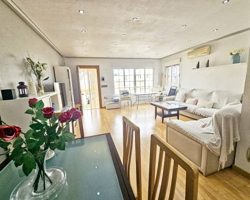 6 bedroom Terraced Villa for sale in Orihuela Costa with pool garage - € 280,000 (Ref: 9941655)