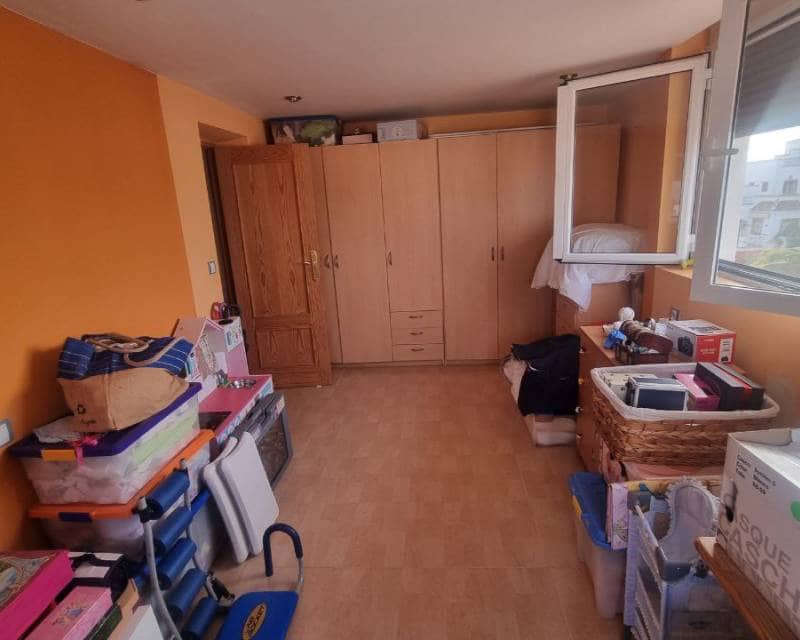 6 bedroom Terraced Villa for sale in Orihuela Costa with pool garage - € 280,000 (Ref: 9941655)