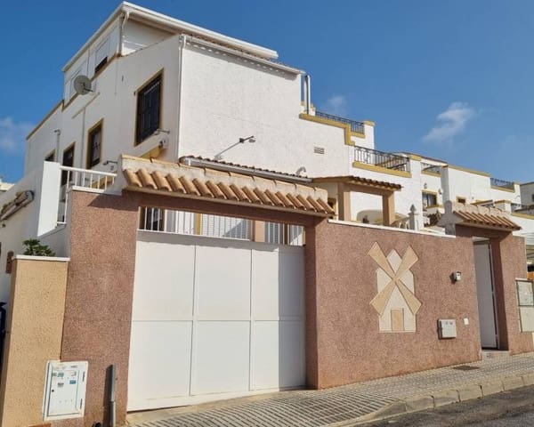 6 makuuhuone Rivitalo myytävänä paikassa Los Balcones - Los Altos, Orihuela mukana uima-altaan 
autotalli - 280 000 € (Ref: 9941655)