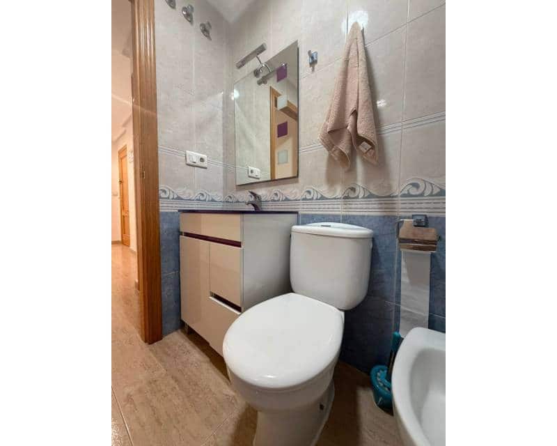 2 quarto Apartamento para arrendar em Torrevieja - 850 € (Ref: 9955493)