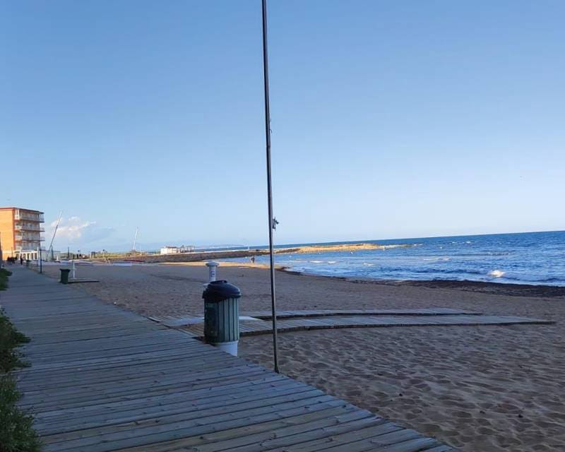 3 soveværelse Lejlighed til salg i La Mata - € 220.000 (Ref: 9960997)