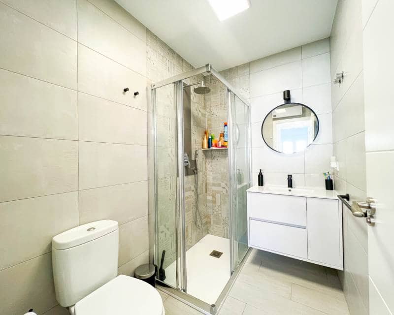 3 bedroom Villa for rent in Torrevieja with pool garage - € 1,700 (Ref: 9969047)