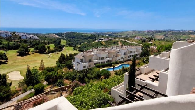 2 sovrum Lägenhet till salu i Doña Julia Golf, Casares med pool garage - 296 000 € (Ref: 10048447)