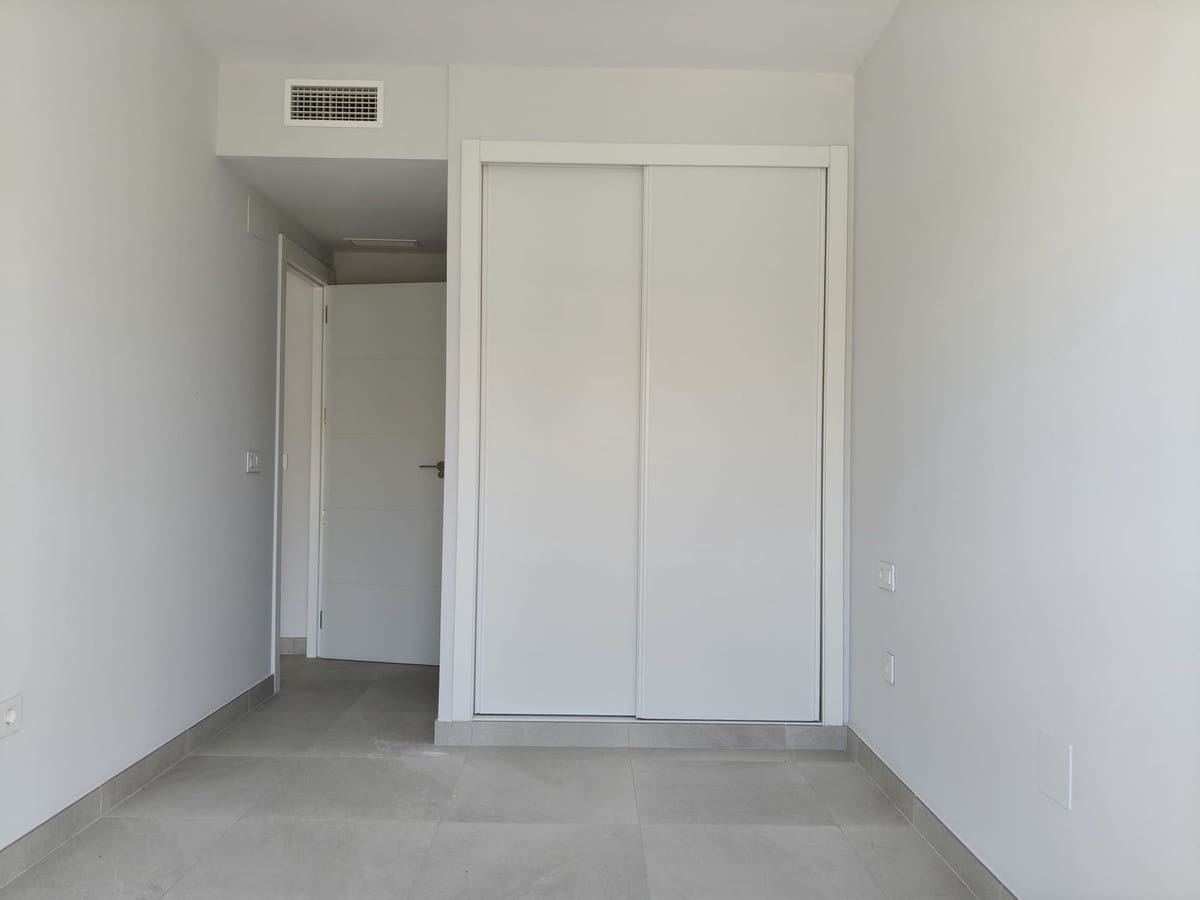 2 bedroom Apartment for sale in Mijas Costa with pool garage - € 329,000 (Ref: 10081821)
