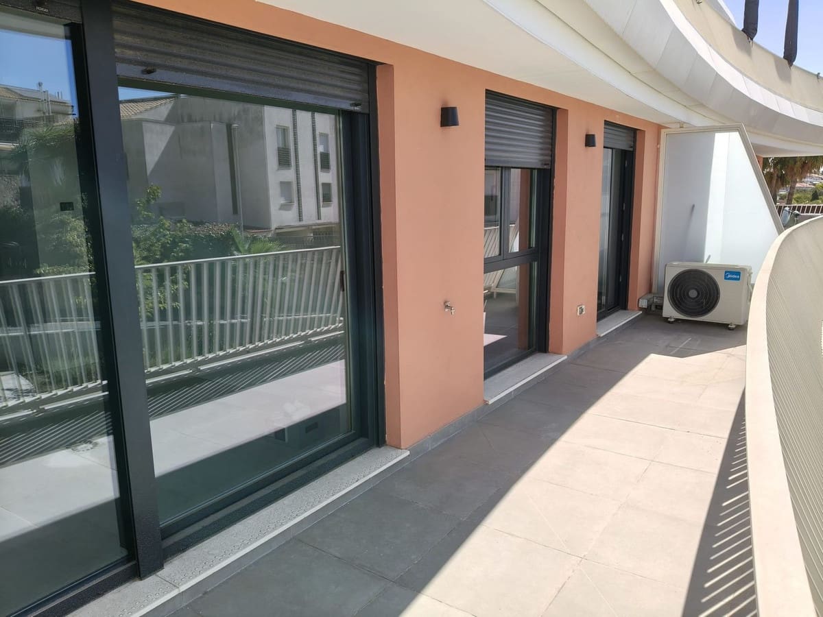 2 bedroom Apartment for sale in Mijas Costa with pool garage - € 329,000 (Ref: 10081821)