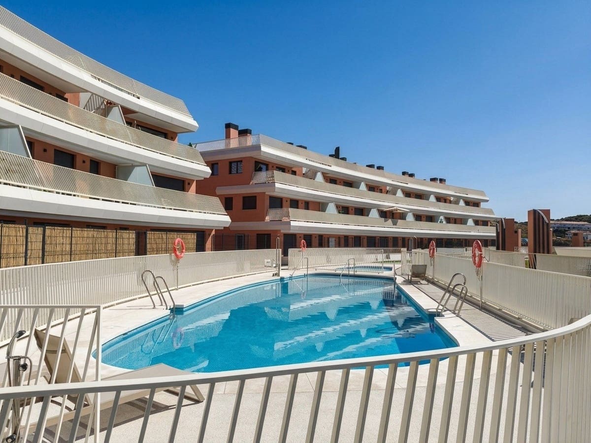 2 bedroom Apartment for sale in Mijas Costa with pool garage - € 329,000 (Ref: 10081821)
