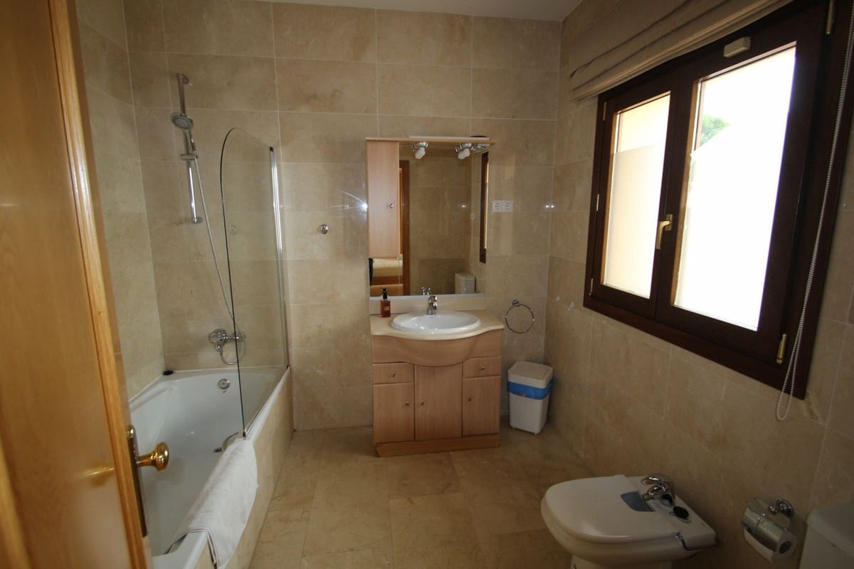 10 soverom Villa til salgs i Benalmadena med svømmebasseng garasje - € 3 000 000 (Ref: 6965622)