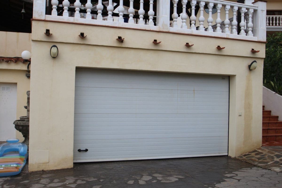 10 soverom Villa til salgs i Benalmadena med svømmebasseng garasje - € 3 000 000 (Ref: 6965622)