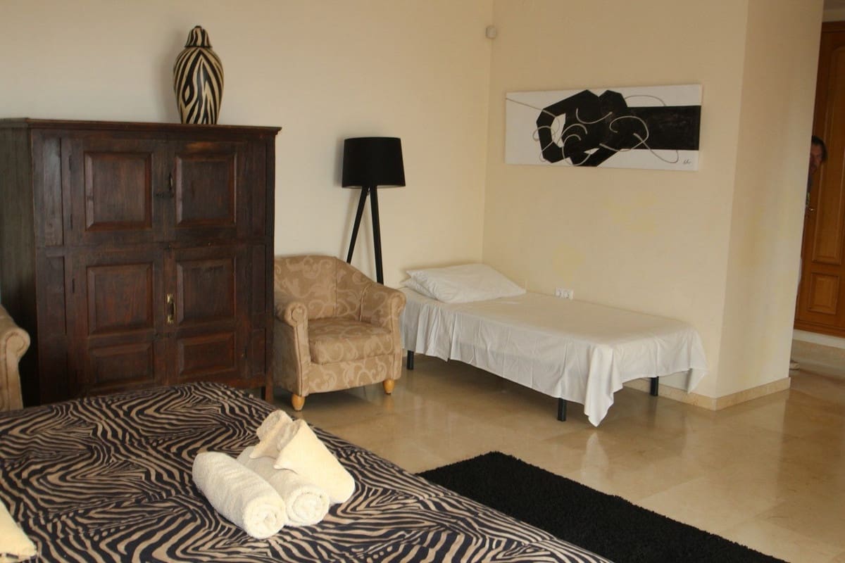 10 soverom Villa til salgs i Benalmadena med svømmebasseng garasje - € 3 000 000 (Ref: 6965622)