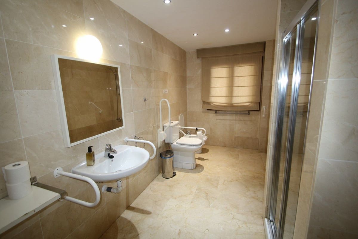 10 slaapkamer Villa te koop in Benalmadena met zwembad garage - € 3.000.000 (Ref: 6965622)