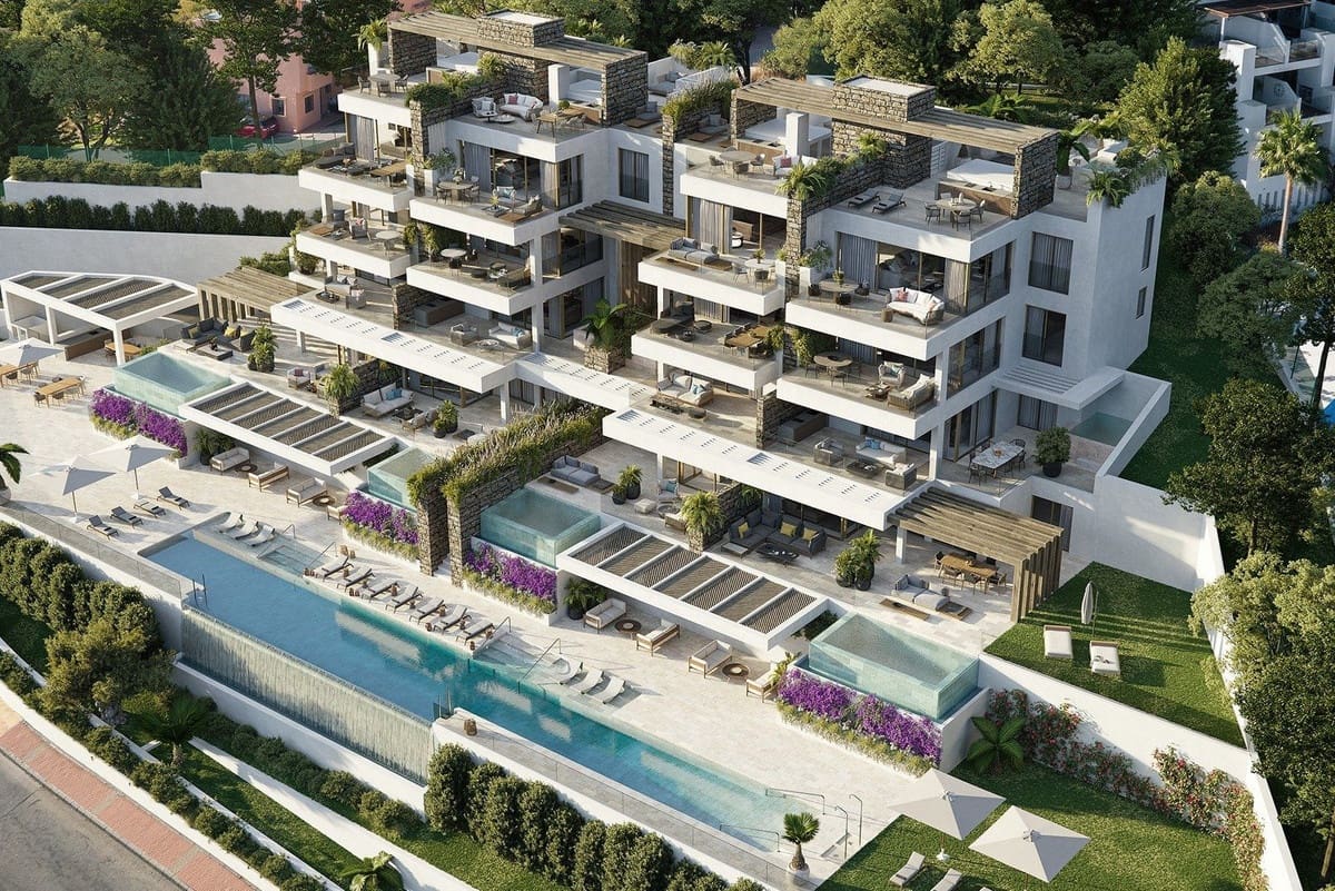 2 bedroom Apartment for sale in La Cala de Mijas with pool garage - € 815,000 (Ref: 6984967)