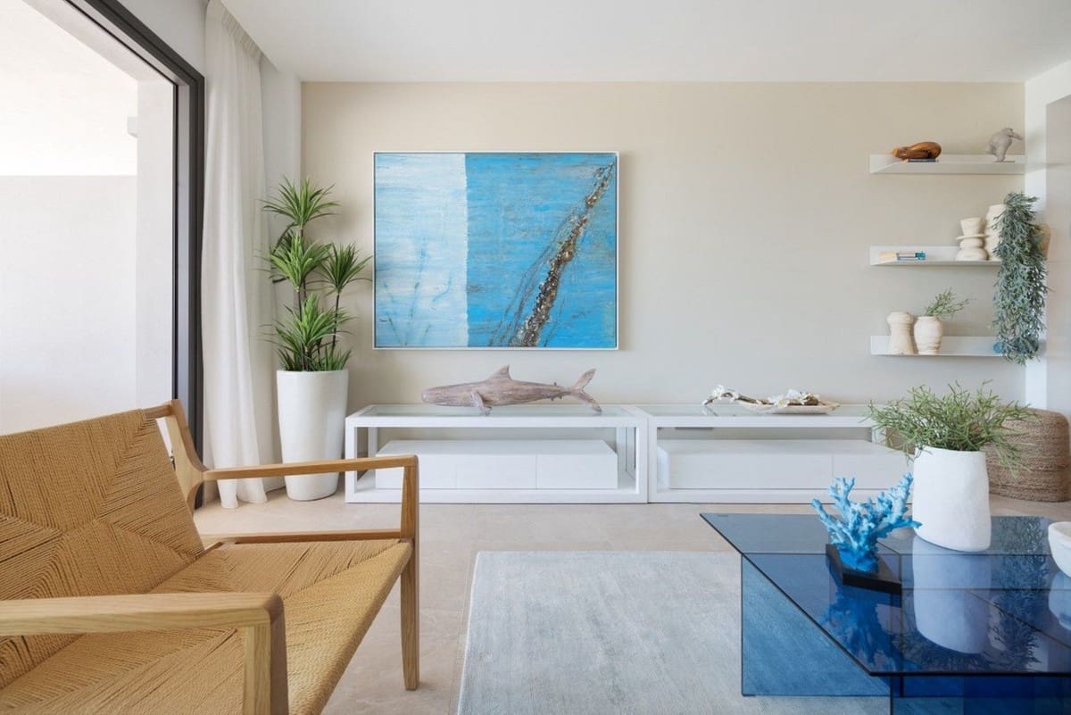 2 soverom Leilighet til salgs i Estepona med svømmebasseng garasje - € 395 000 (Ref: 7030149)