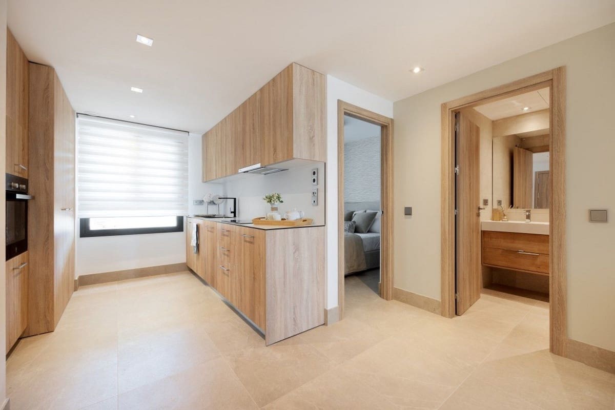 3 soverom Penthouse til salgs i Estepona med svømmebasseng garasje - € 535 000 (Ref: 7030150)