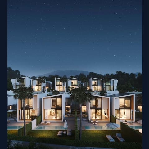 3 sypialnia Willa na sprzedaż w Mijas Costa, Mijas z basenem garażem - 1 349 000 € (Ref: 7409988)