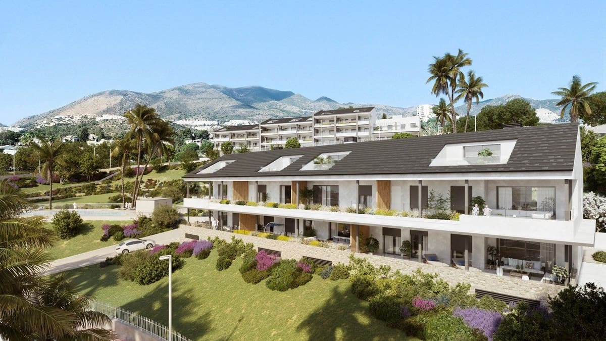 3 makuuhuone Kattohuoneisto myytävänä paikassa Benalmadena mukana uima-altaan 
autotalli - 668 000 € (Ref: 7462979)