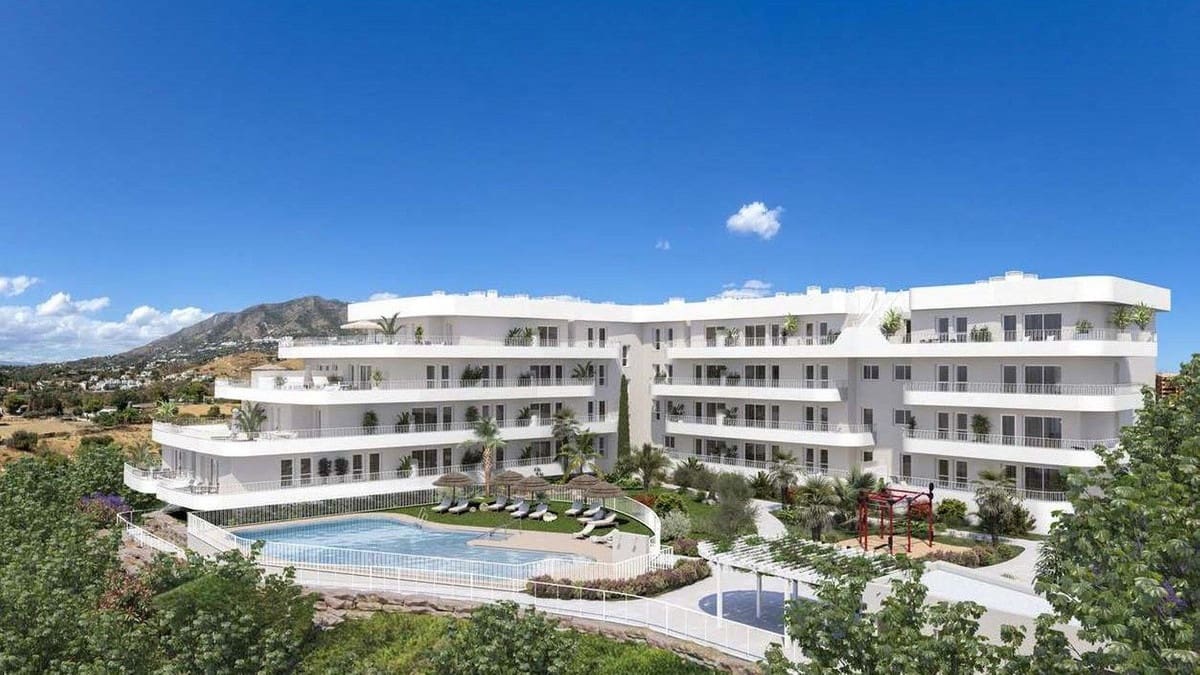 Ático de 2 habitaciones en Fuengirola en venta con piscina garaje - 429.950 € (Ref: 7486310)