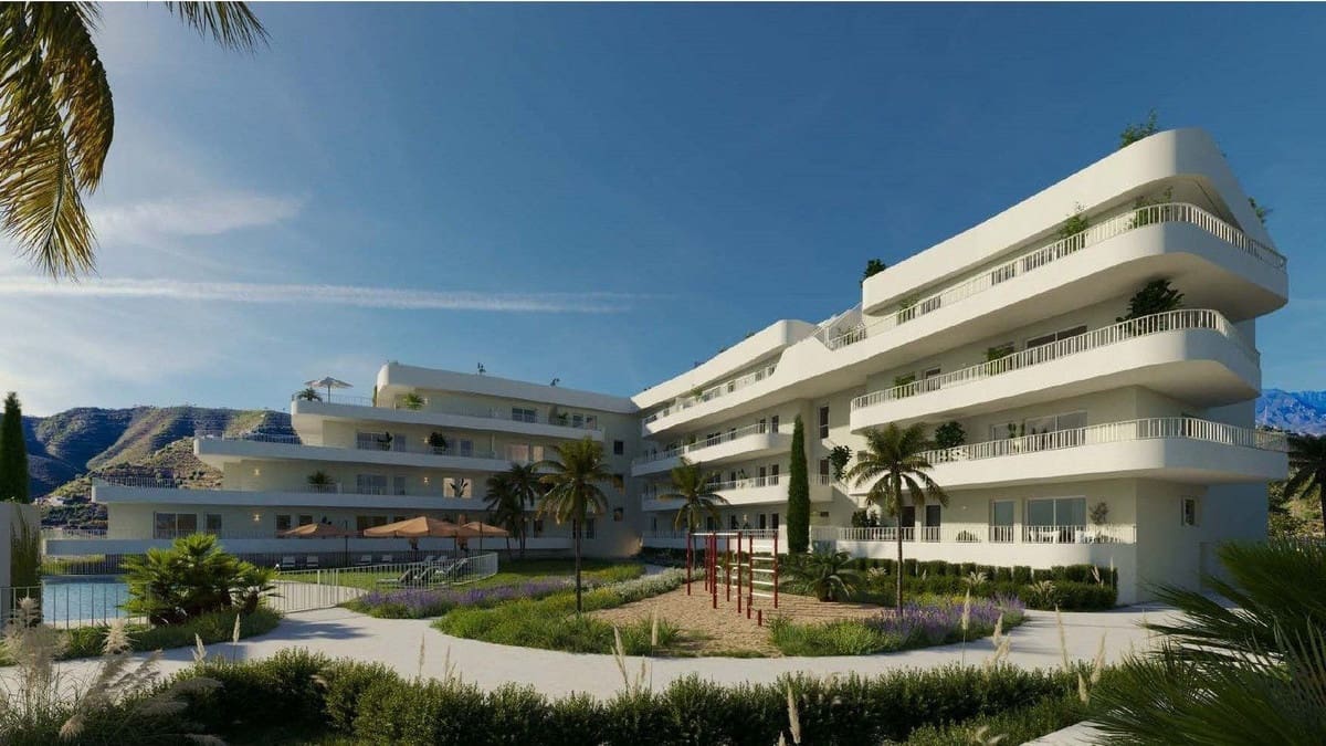 Ático de 2 habitaciones en Fuengirola en venta con piscina garaje - 429.950 € (Ref: 7486310)
