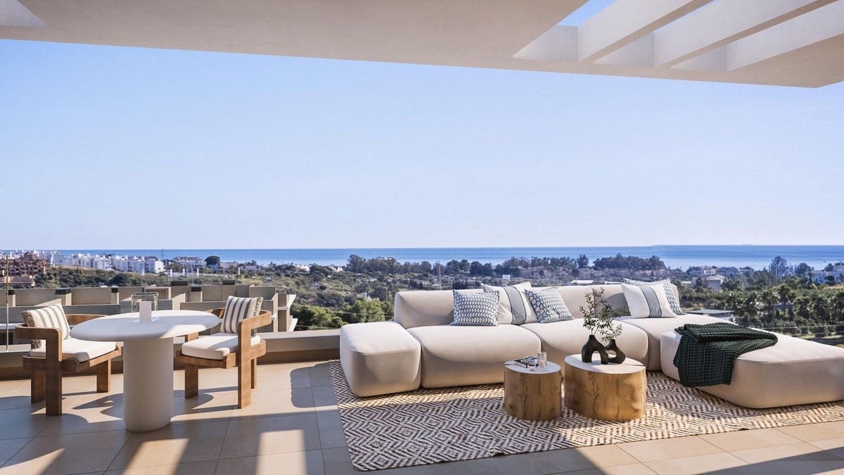 Apartamento de 2 habitaciones en Estepona en venta con piscina garaje - 424.000 € (Ref: 7578144)