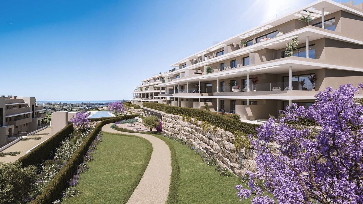 3 quarto Apartamento para venda em Estepona com piscina garagem - 444 000 € (Ref: 7578145)