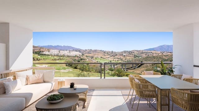 Apartamento de 2 habitaciones en La Cala de Mijas, Mijas en venta con piscina garaje - 352.430 € (Ref: 7688750)