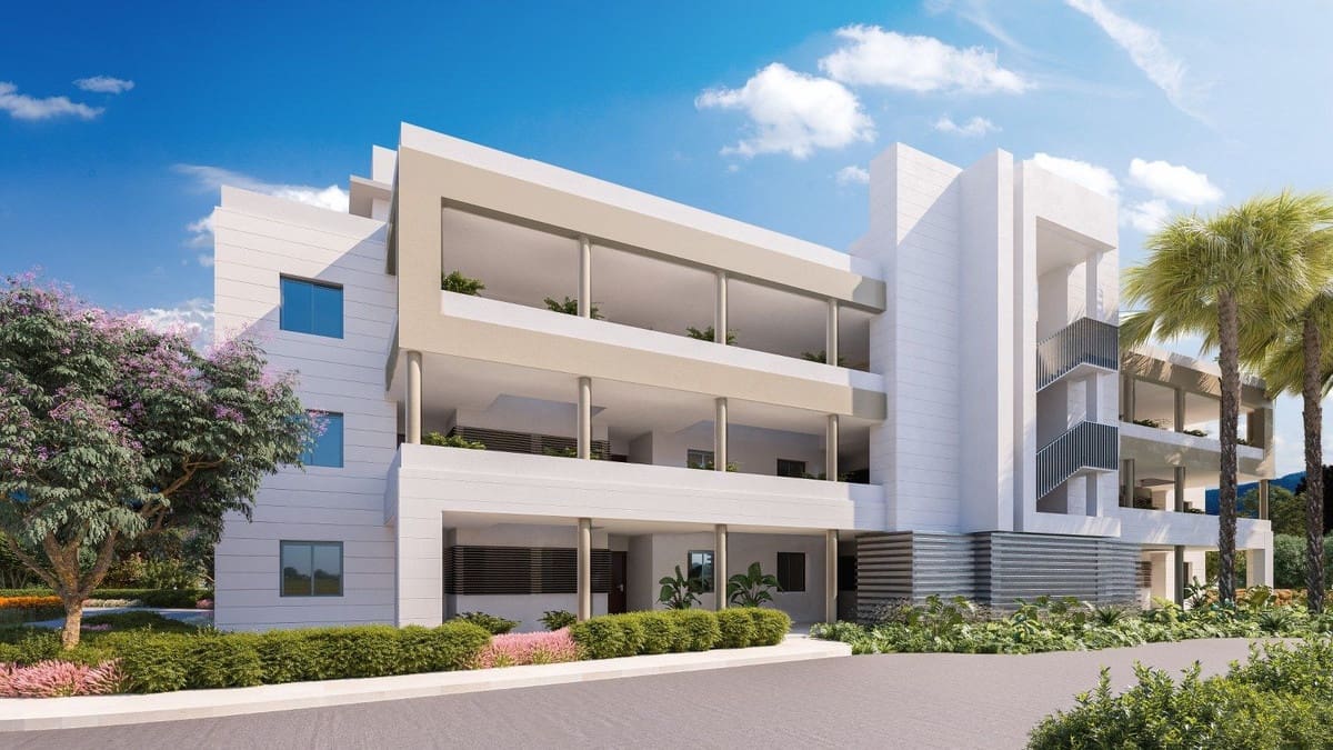 2 bedroom Apartment for sale in La Cala de Mijas with pool garage - € 352,430 (Ref: 7688750)