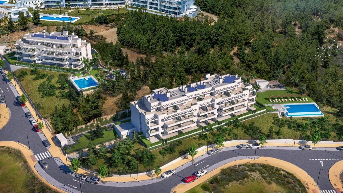 2 bedroom Apartment for sale in Mijas Costa with pool garage - € 381,000 (Ref: 7688752)