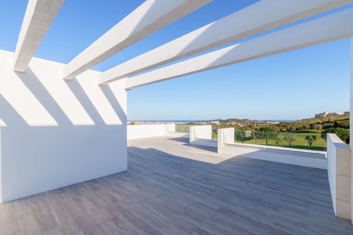 3 bedroom Villa for sale in Mijas Costa with pool garage - € 1,125,000 (Ref: 7692619)