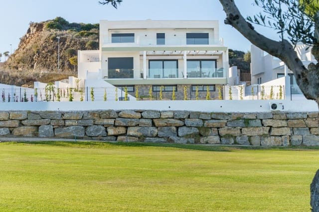 3 soveværelse Villa til salg i Mijas Costa, Mijas med swimmingpool garage - € 1.125.000 (Ref: 7692619)