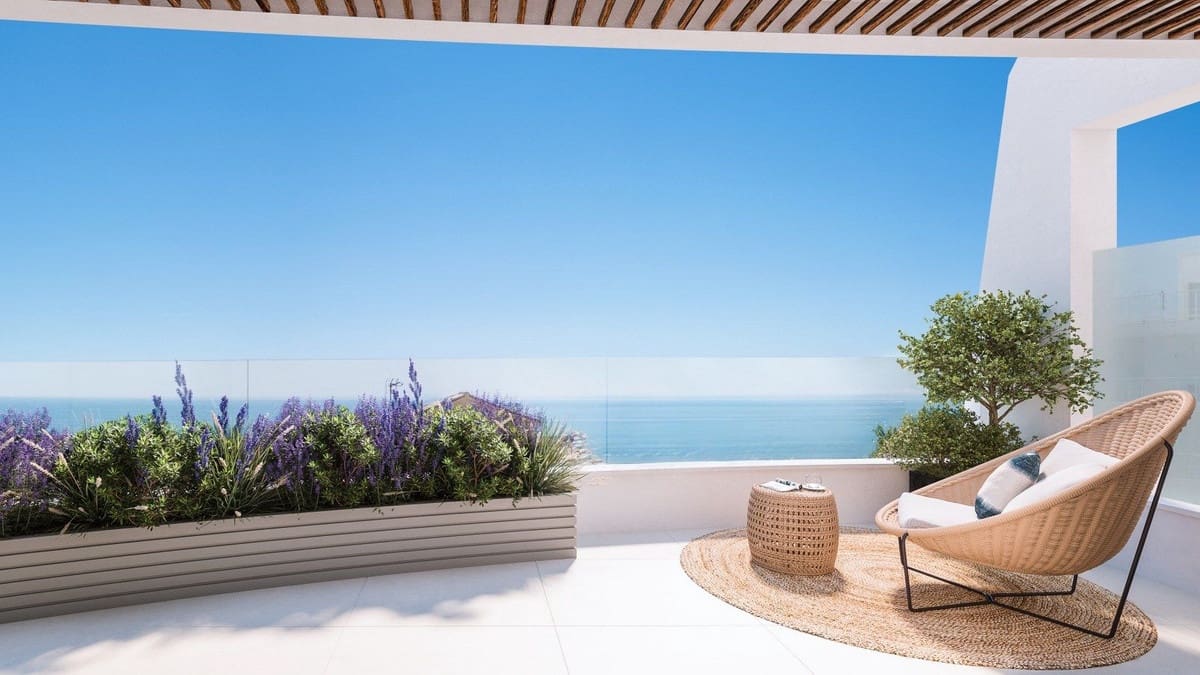 2 soverom Leilighet til salgs i Benalmadena Costa med svømmebasseng garasje - € 805 000 (Ref: 7776715)