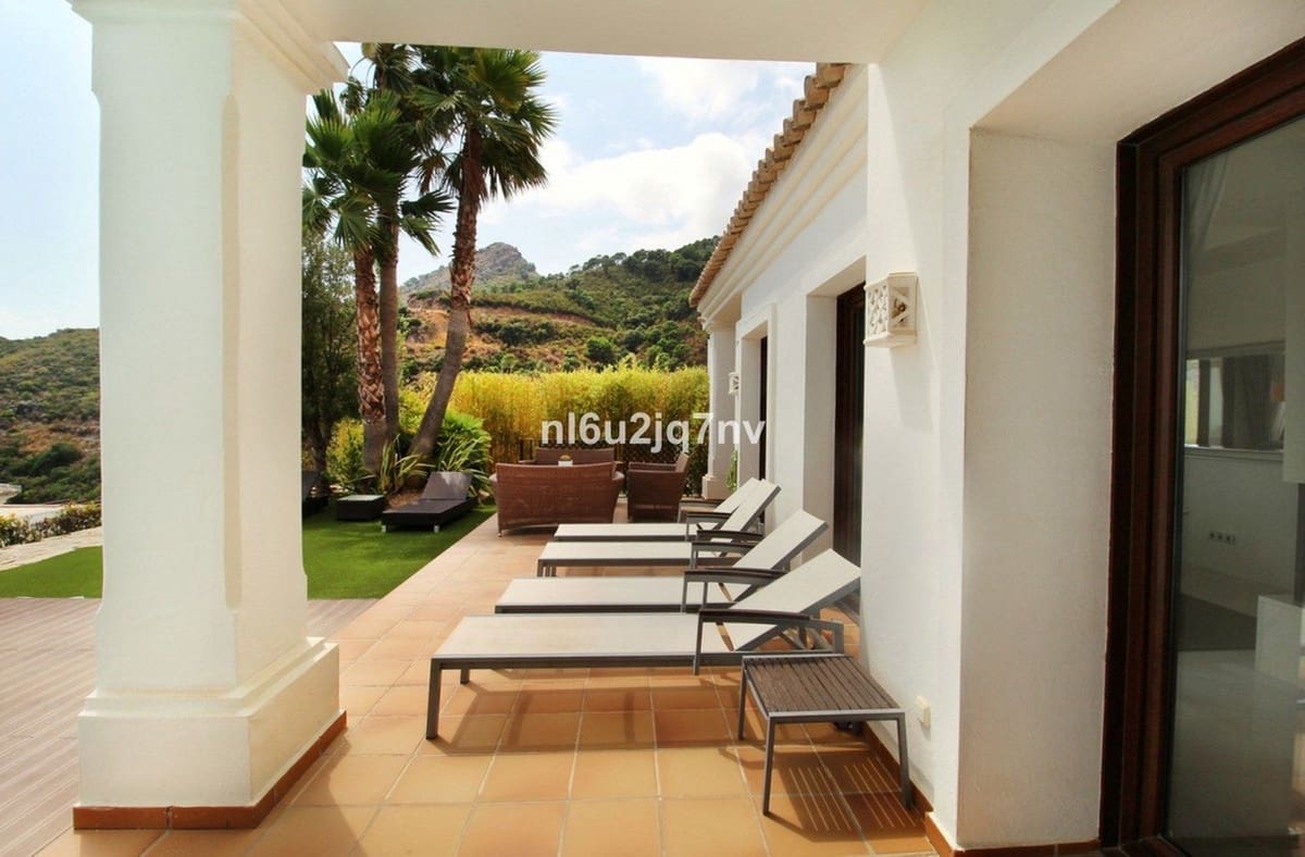 5 soverom Villa til salgs i Benahavis med svømmebasseng garasje - € 1 795 000 (Ref: 7848415)