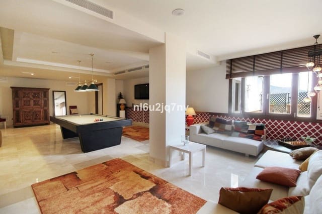 5 soverom Villa til salgs i Benahavís med svømmebasseng garasje - € 1 795 000 (Ref: 7848415)