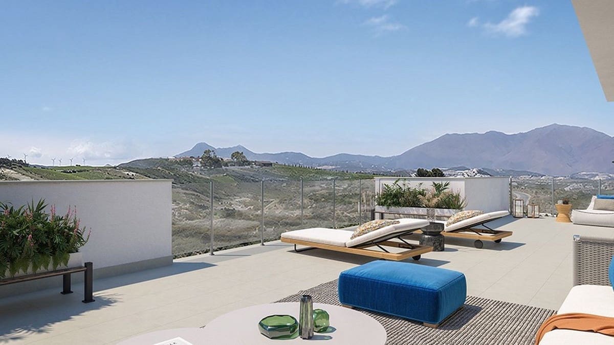 3 soveværelse Lejlighed til salg i La Duquesa / Puerto de la Duquesa med swimmingpool garage - € 310.000 (Ref: 7865280)
