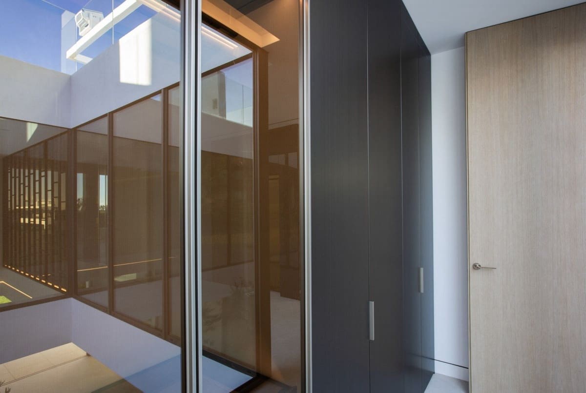 4 soverom Villa til salgs i Marbella med svømmebasseng garasje - € 7 500 000 (Ref: 8032926)