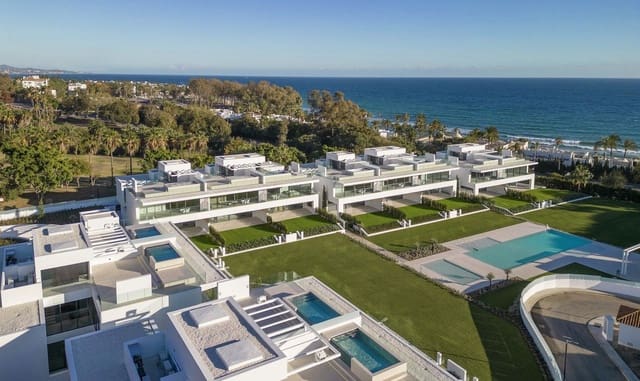 4 sypialnia Willa na sprzedaż w Marbella z basenem garażem - 7 500 000 € (Ref: 8032926)